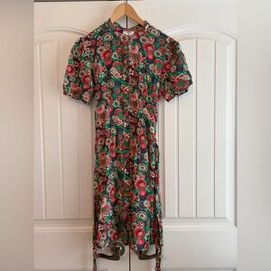 Untuckit Dress Women's Sz 8 Blue Red Floral Blossoms Mums Garden Whimsical Fairy